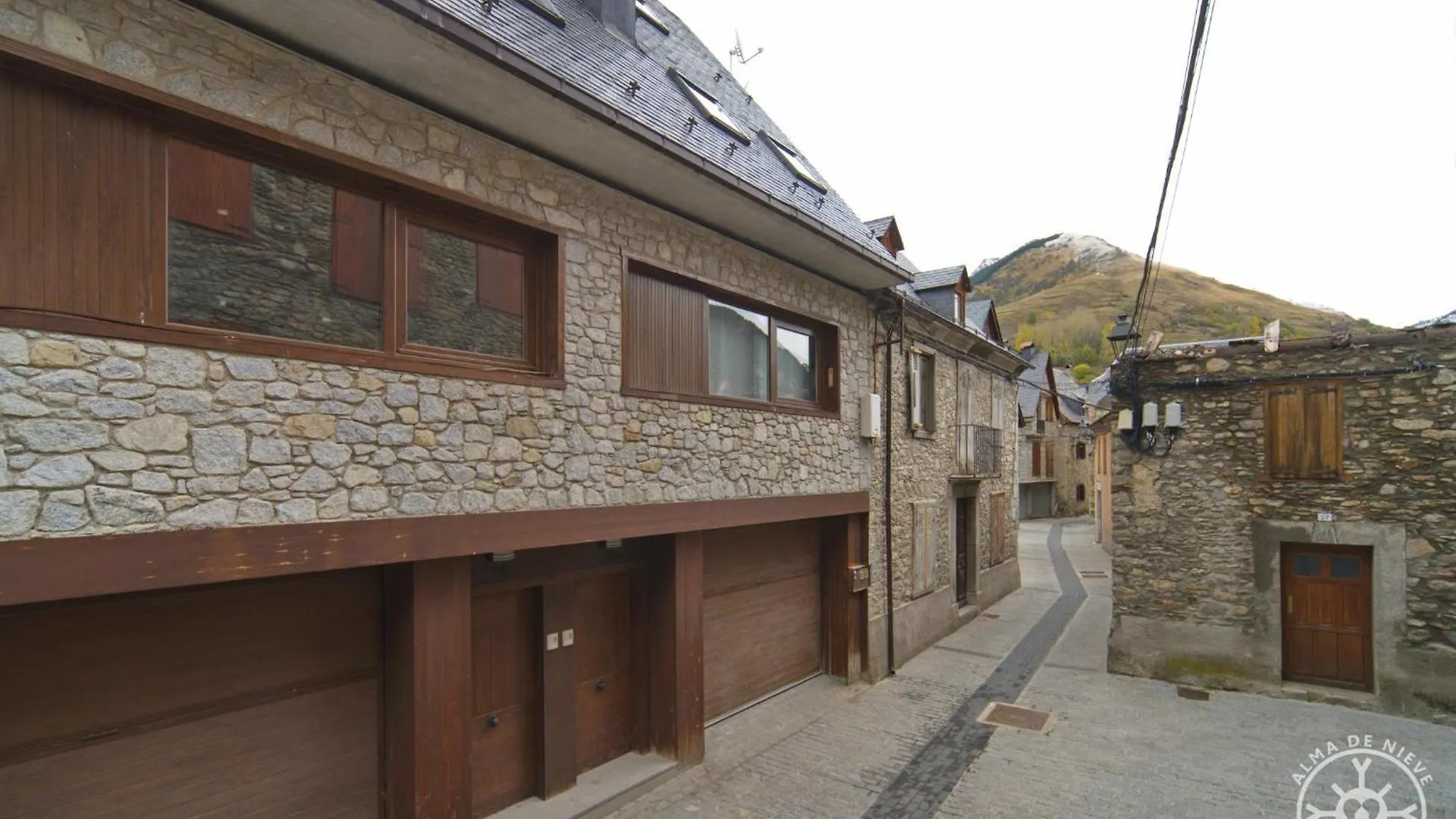 Holiday home Casa Gireta De Alma De Nieve Villa Salardu Spain